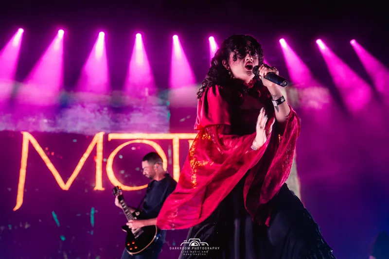 MOTHS live performance moment